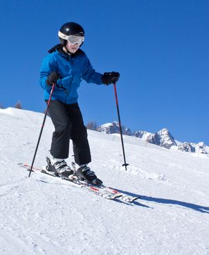 Intermediate Junior Skis