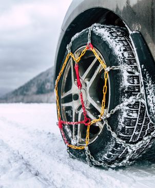 Why equip your car with snow chains?